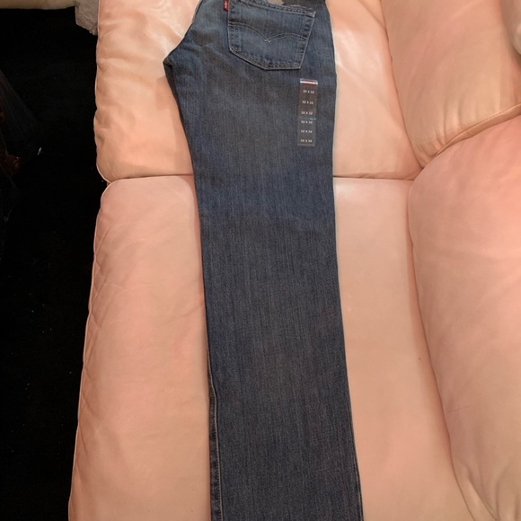 Levi’s jeans 32x32 - Picture 3 of 4